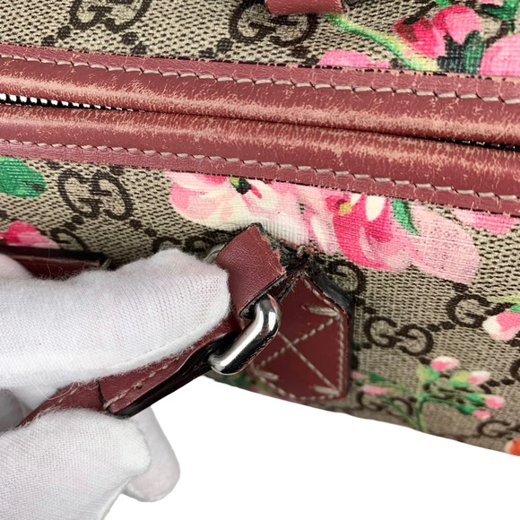 GUCCI Floral Booms Supreme Monogram 2 Way Tote Bag - Picture 10 of 15